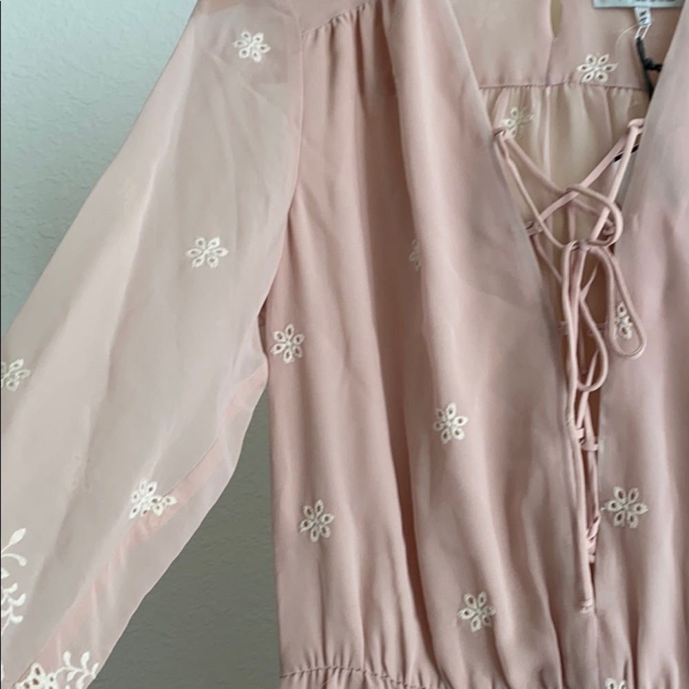 Wayf embroidered romper - Picture 7 of 7